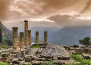Read more about the article Exploring Greece: A Journey Through Myth, Sun, and Sea